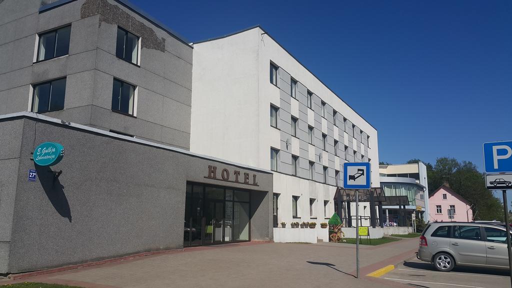 Hotel Gulbene Exterior foto